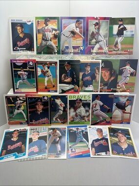Maddux/Glavine/Smoltz Vintage Braves lot of 22 w/ 2 Mark Wohlers rookies